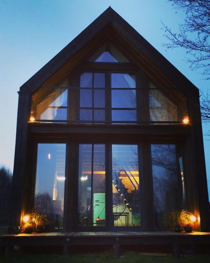 Miedzy Olchami Domek Nad Jeziorem. Noclegi Caloroczne. Cisza, Spokoj. Barczewo Exterior photo